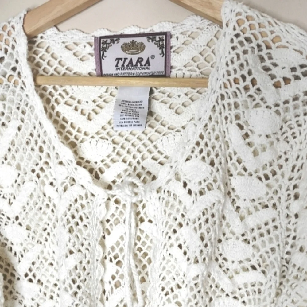 Tiara International Vintage Open Knit Crochet Top Size Medium - Picture 4 of 8